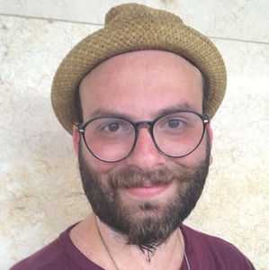 Meet your Posher, Joy